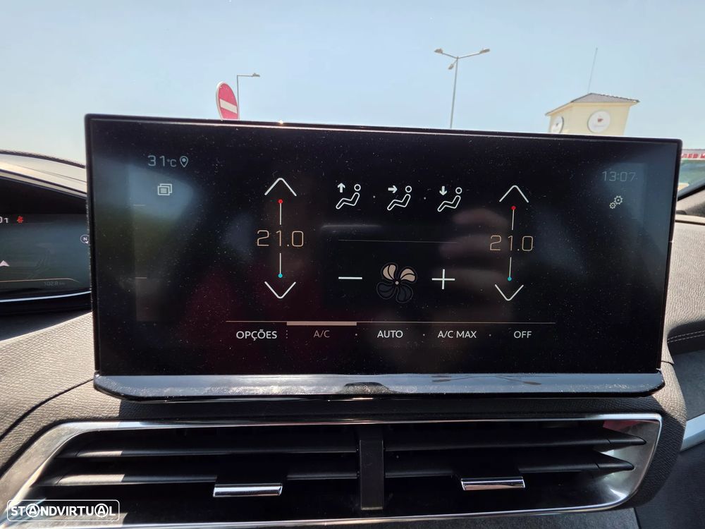 Peugeot 5008 1.5 BlueHDi GT Pack EAT8 - 29
