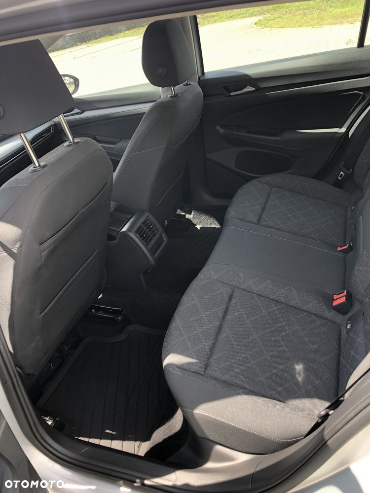 Volkswagen Golf Variant 2.0 TDI Life - 12