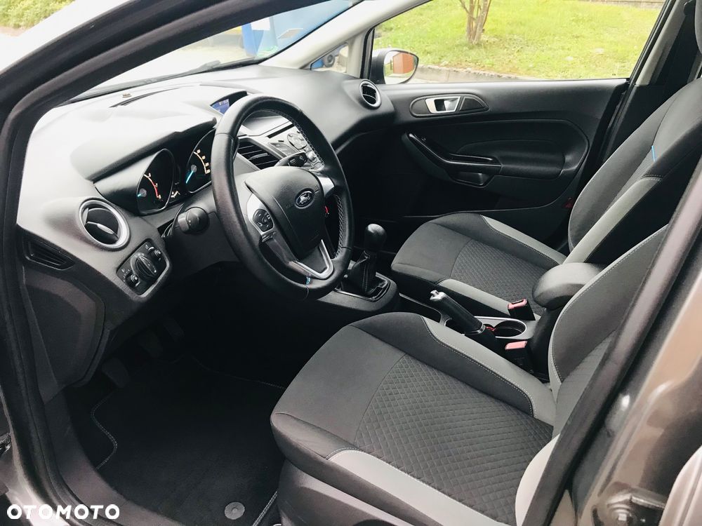Ford Fiesta 1.0 Champions Edition - 16