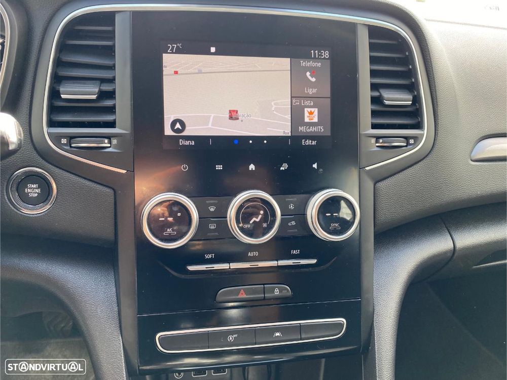 Renault Mégane 1.5 Blue dCi Intens - 27