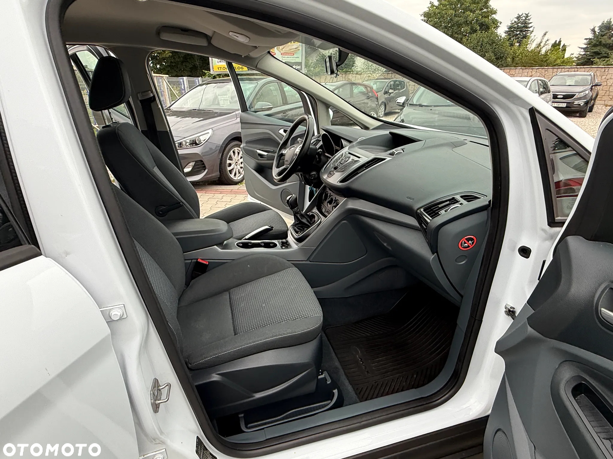 Ford C-MAX 1.6 Ti-VCT Champions Edition - 23