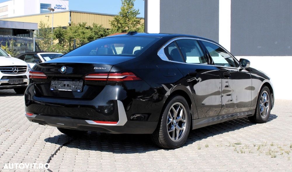 BMW 5 Series 2025 — imagine 39