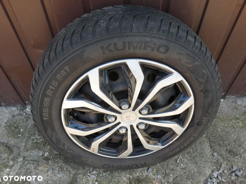 Kia Rio 1.2 Dream Team Edition - 25