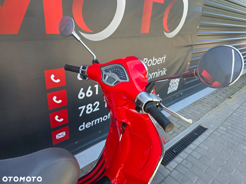 Piaggio Vespa - 10