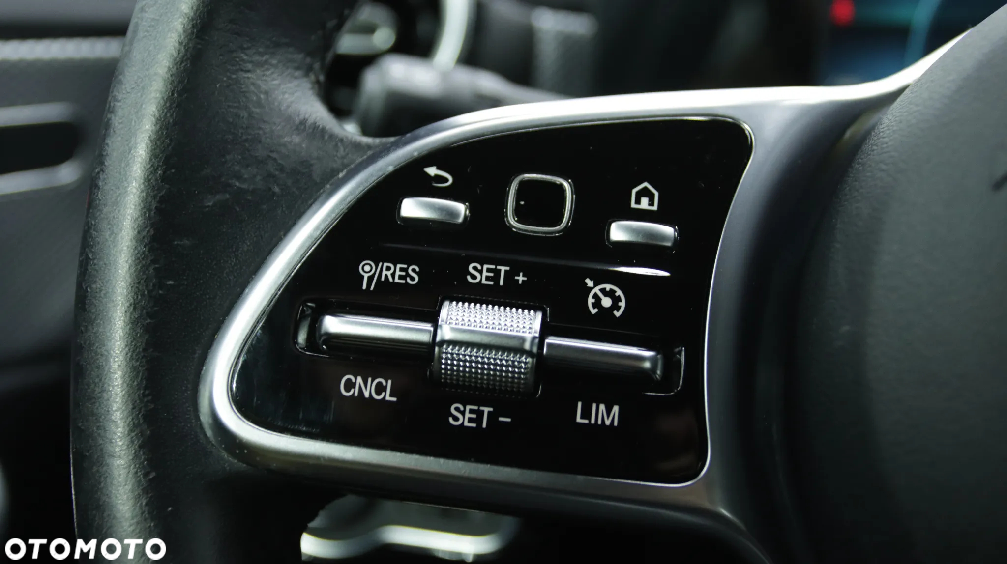 Mercedes-Benz CLA 220 d AMG Line 8G-DCT - 19