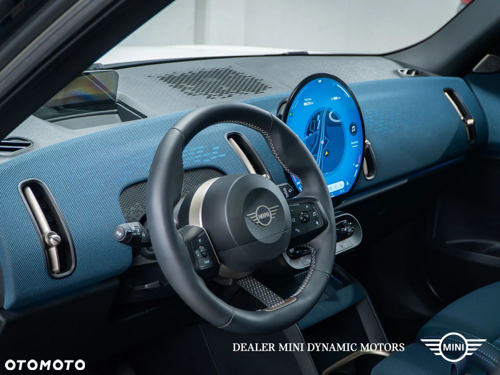 MINI Countryman C Favoured Trim - 16