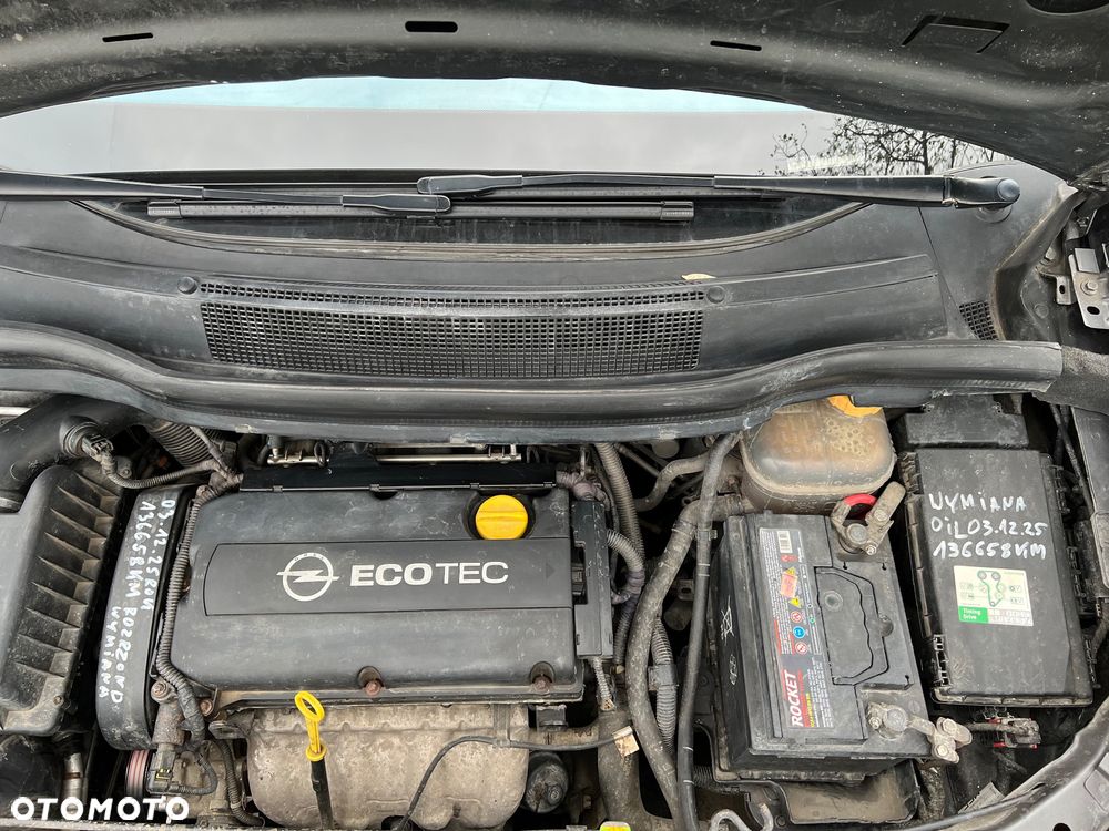 Opel Zafira 1.8 Cosmo EU5 - 18