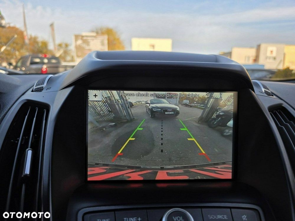 Ford Kuga 1.5 EcoBoost 4WD Trend - 17