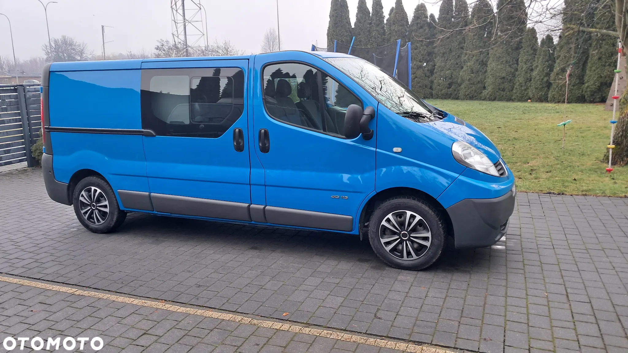 Renault Trafic 2.0 dCi 115 Combi L2H1 teilverglast - 20