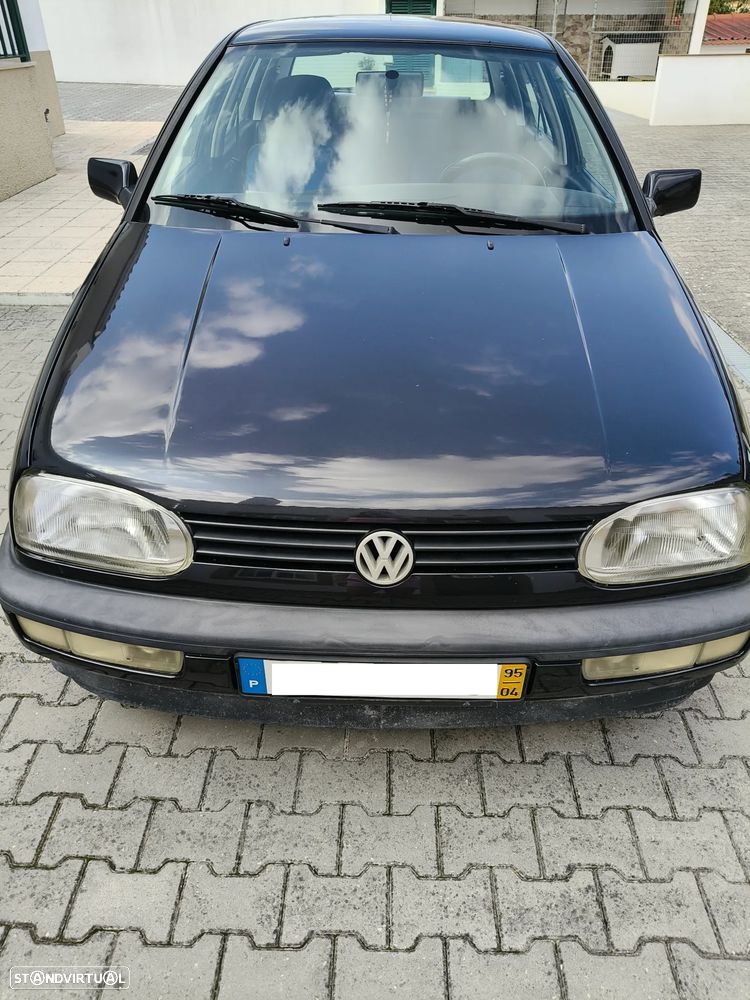 VW Golf - 1