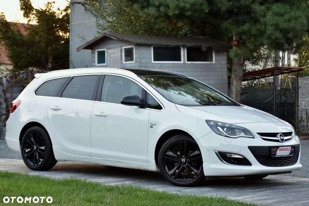 Opel Astra 1.4 Turbo Edition - 11
