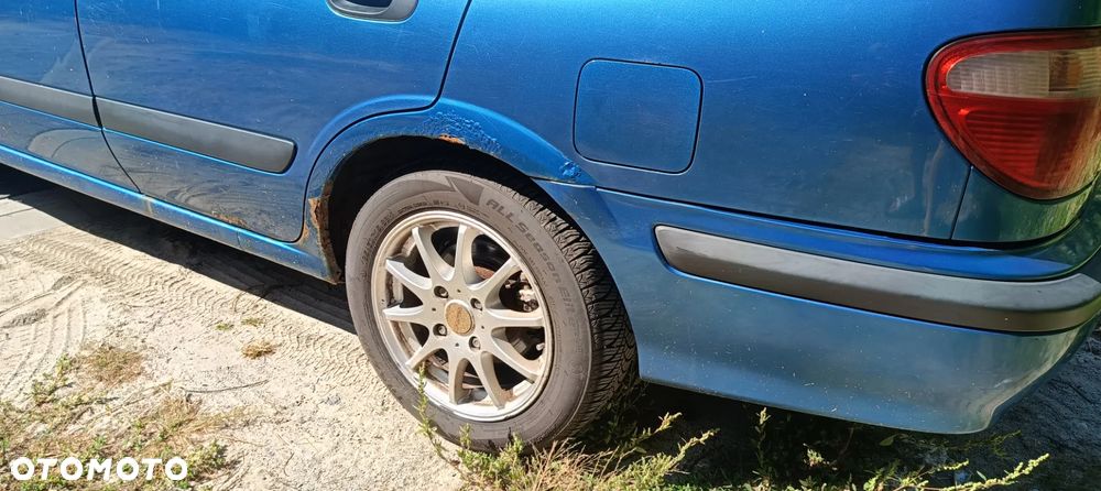 Nissan Almera - 12