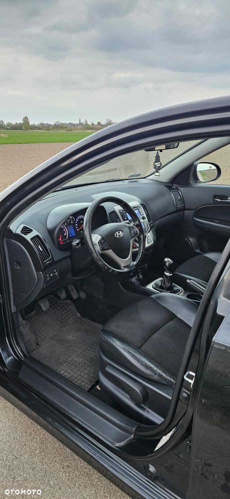 Hyundai i30 1.4 Classic - 8