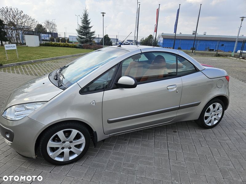 Mitsubishi Colt 1.5 Invite - 2