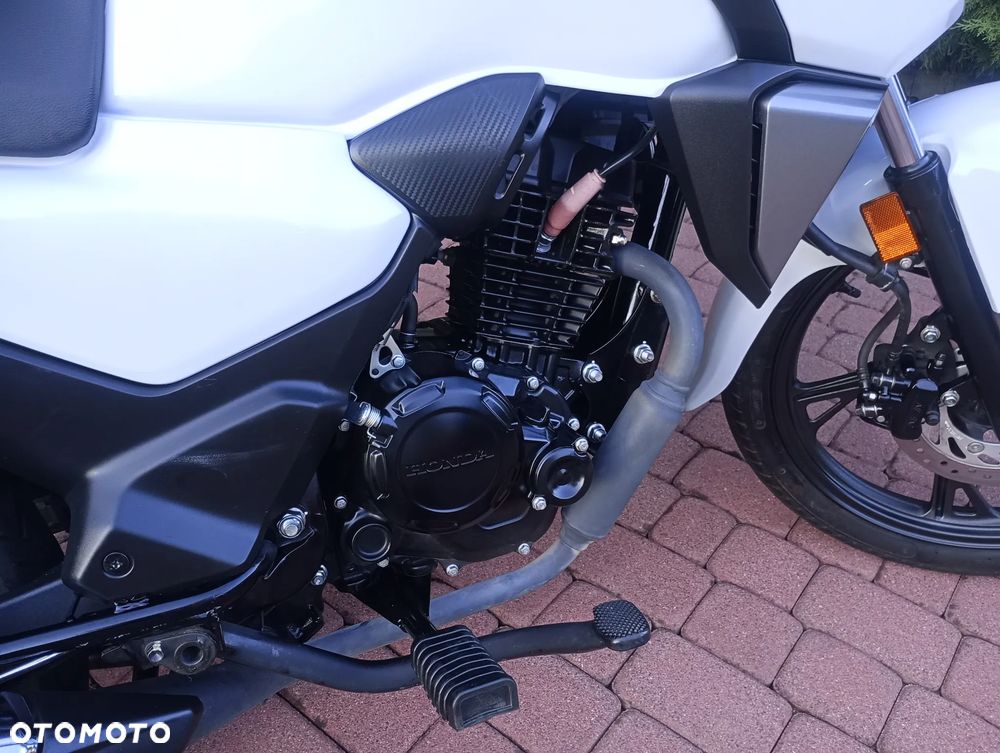 Honda CBF - 22