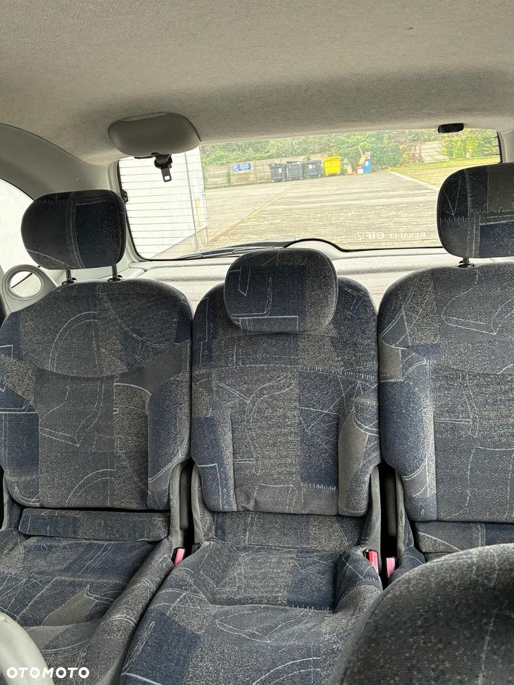 Renault Scenic - 10