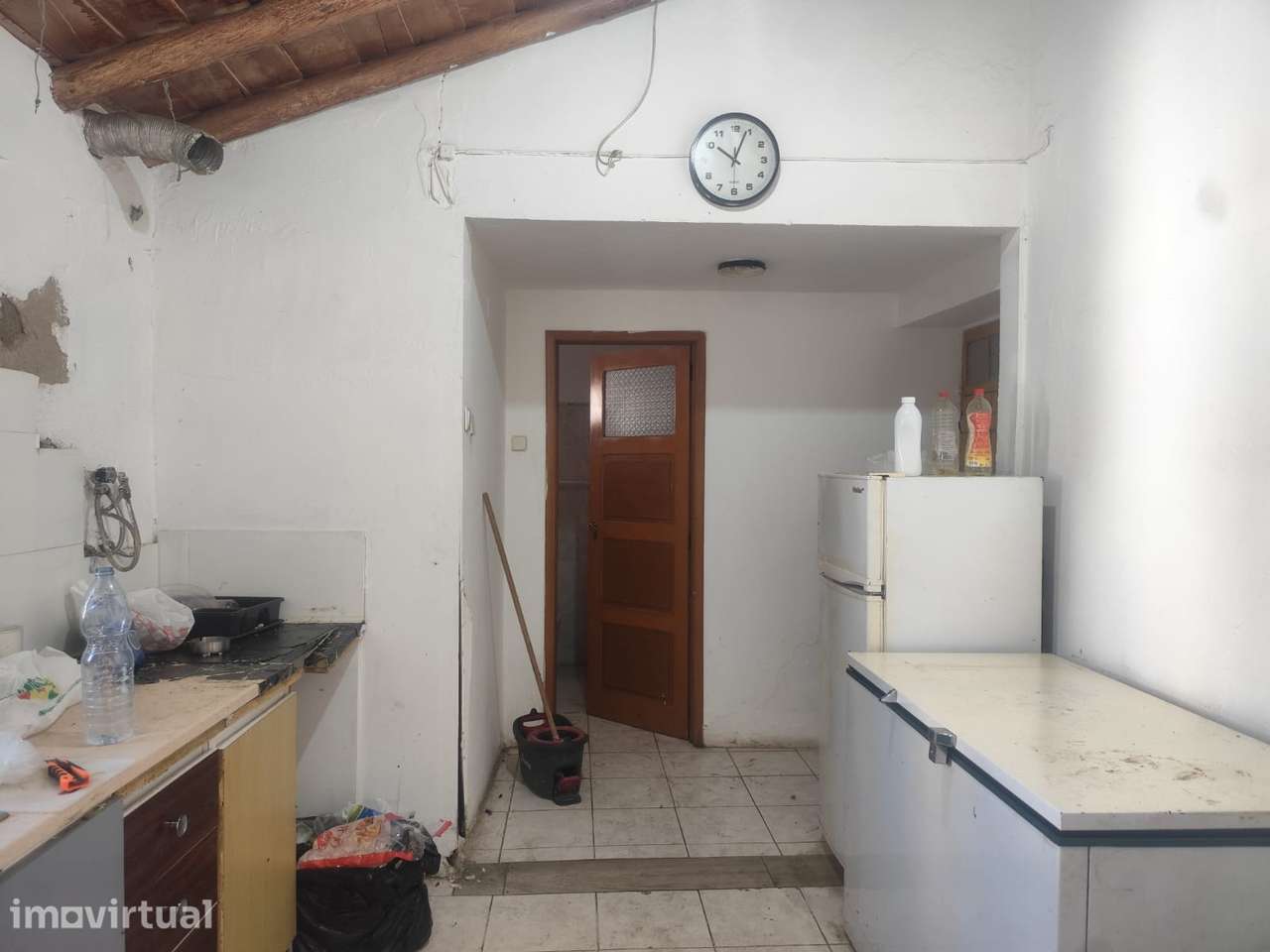 Moradia Térrea de 9 assoalhadas com quintal e garagem - Grande imagem: 5/8