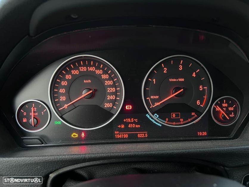 BMW 318 d Pack M - 22