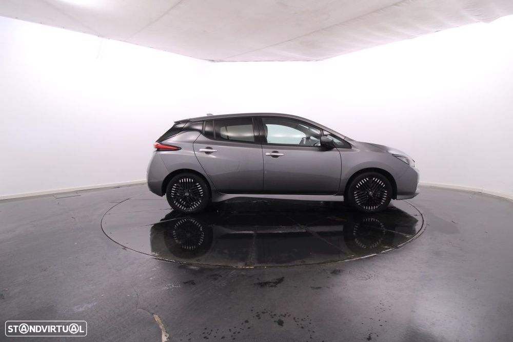 Nissan Leaf N-Connecta - 10