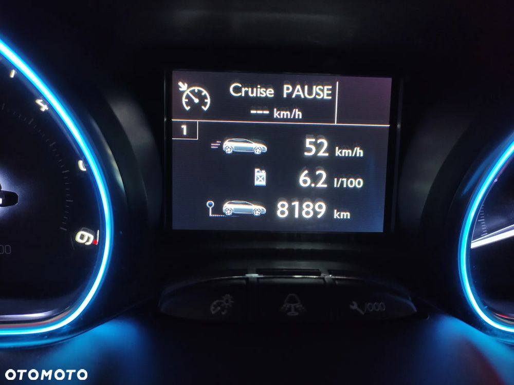 Peugeot 2008 BlueHDi FAP 120 STOP & START Allure - 13
