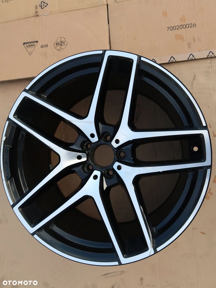 423 Felga Aluminiowa Mercedes GLE A2924011700 TYŁ - 1