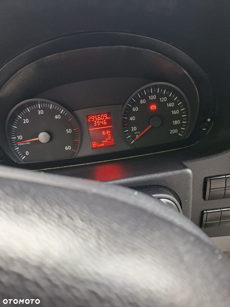 Volkswagen Crafter - 14