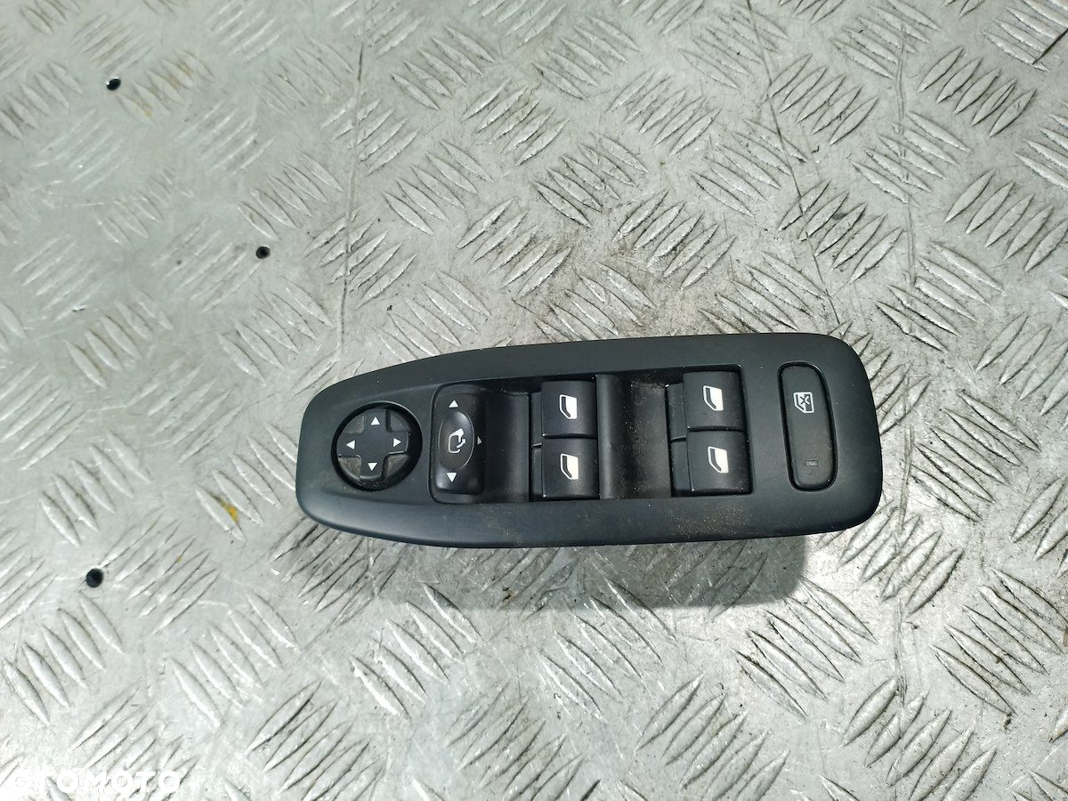 PANEL STEROWANIA SZYB I LUSTEREK PEUGEOT 208 - 5