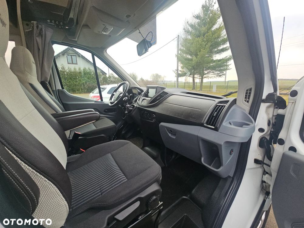 Ford challenger - 15