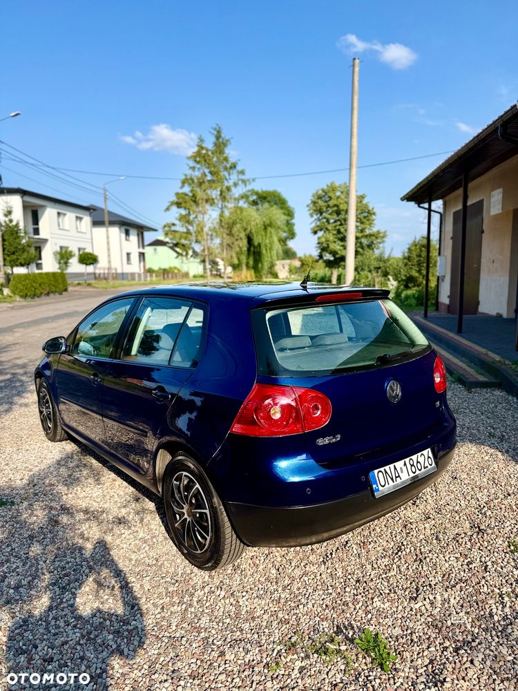 Volkswagen Golf 1.6 Trendline - 5