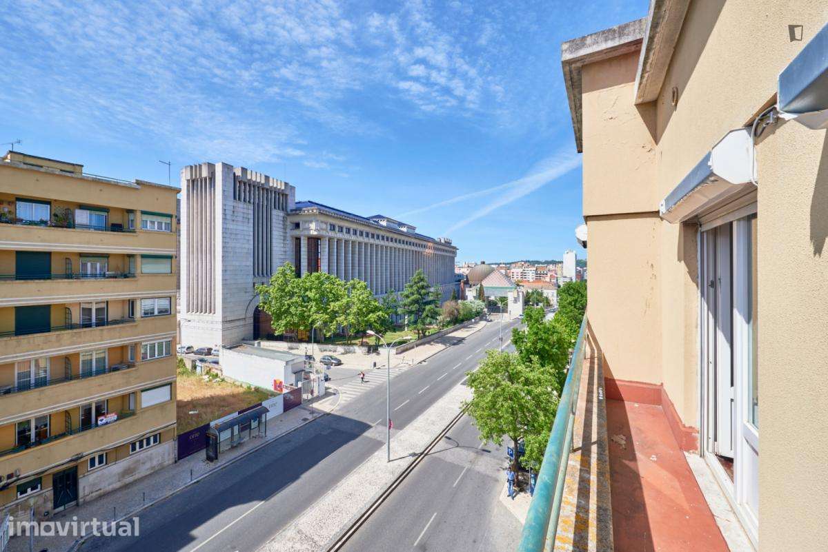 Quarto - localizado em Entrecampos Lisbon - Grande imagem: 5/36