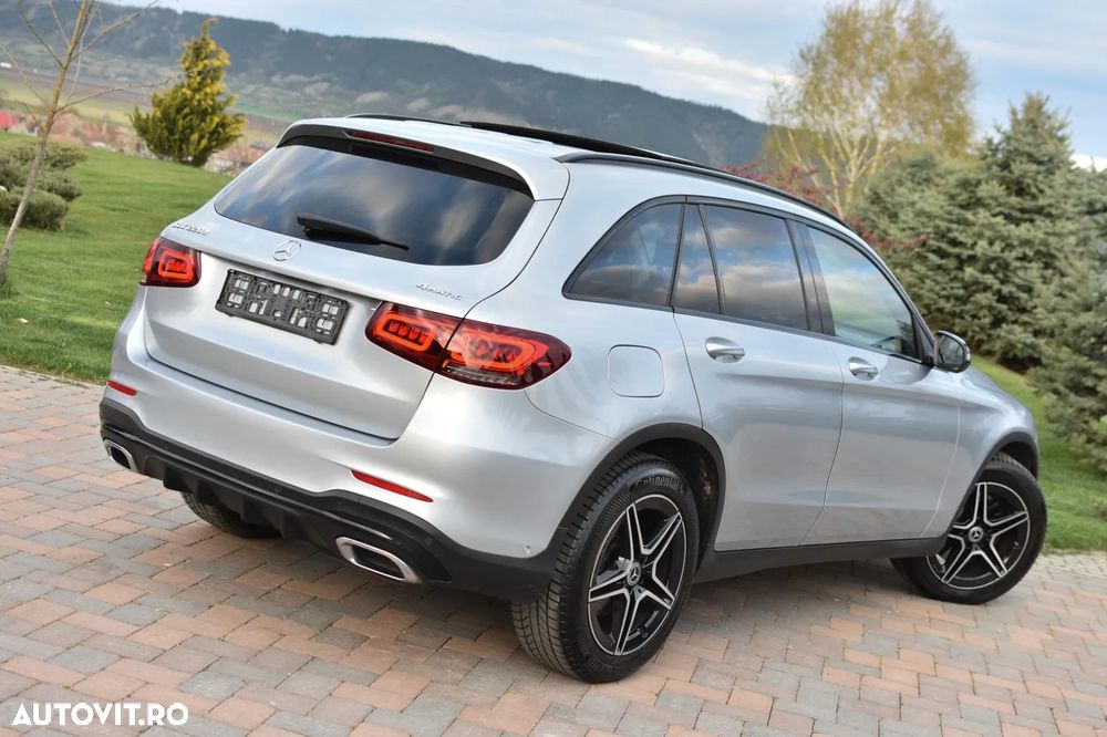 Mercedes-Benz GLC 220 d 4MATIC 9G-TRONIC AMG Line Plus - 21