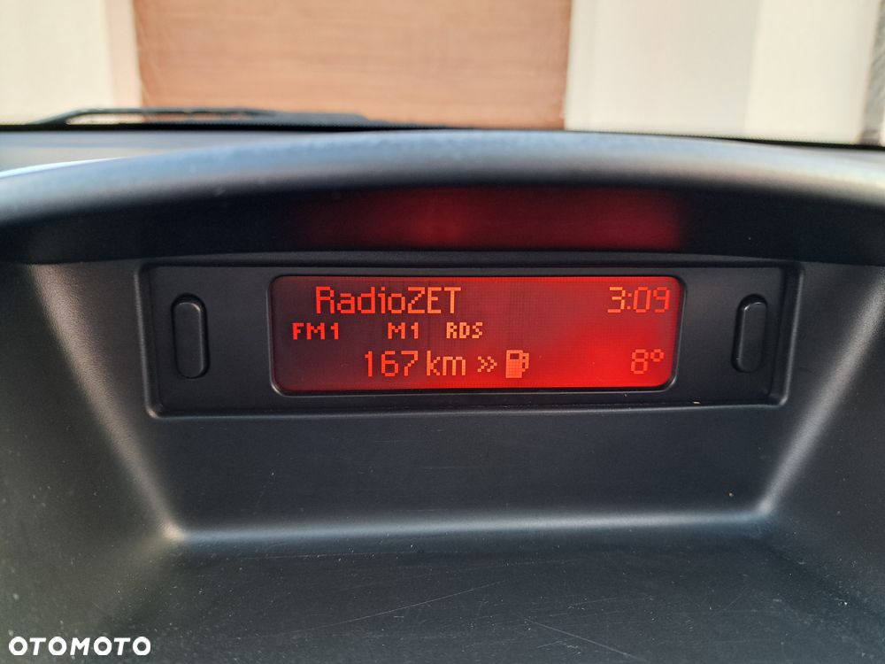 Peugeot 206 plus 60 - 28