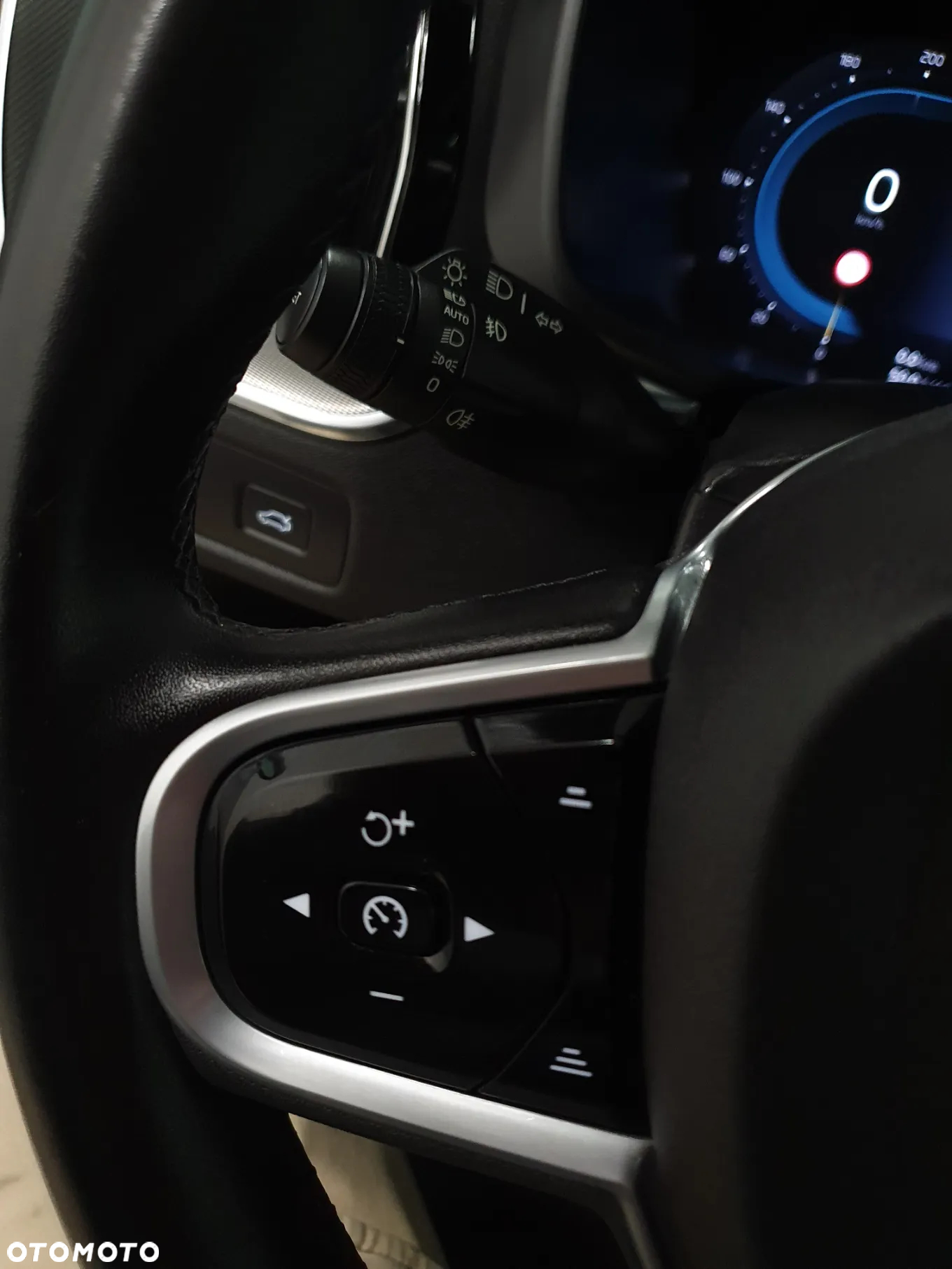 Volvo XC 60 B5 D AWD Geartronic RDesign - 21
