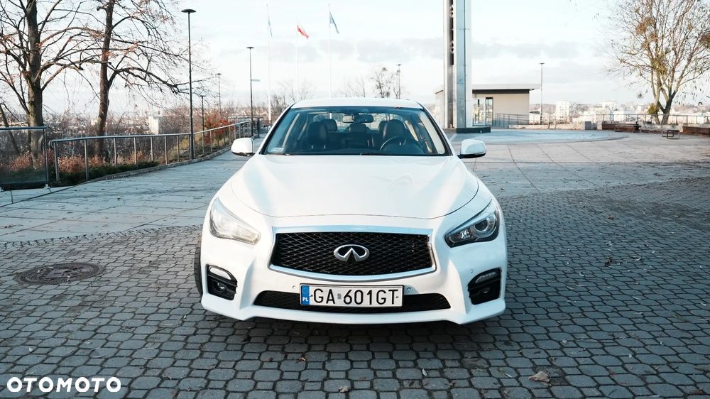 Infiniti Q50 Q50S Hybrid Sport Tech AWD EU6 - 17