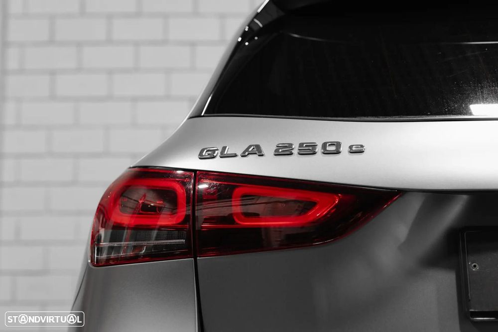 Mercedes-Benz GLA 250 e 8G-DCT Edition AMG Line - 43
