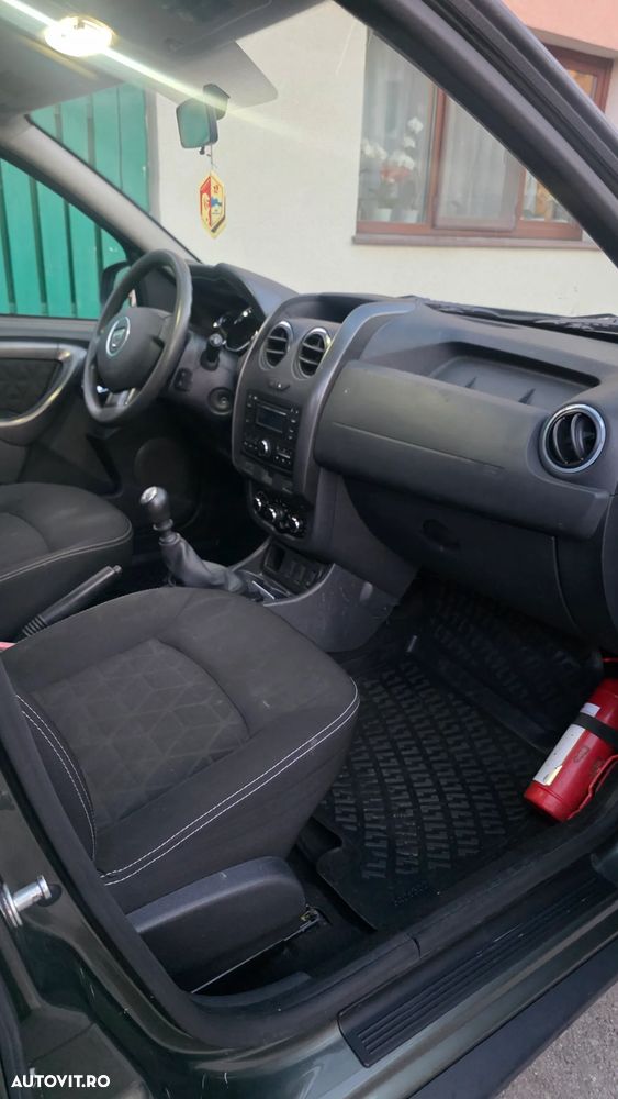 Dacia Duster 1.2 TCe 4x2 Laureate - 5