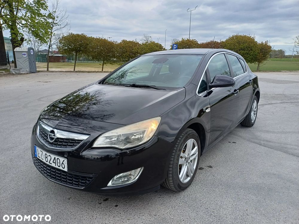 Opel Astra 1.4 Turbo - 9