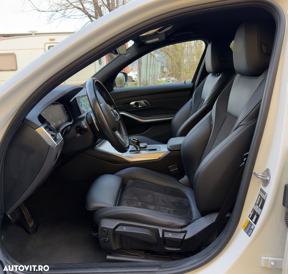 BMW Seria 3 330e Aut. M Sport - 30