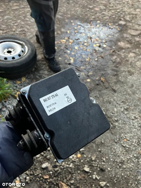 pompa abs  8K0907379aa