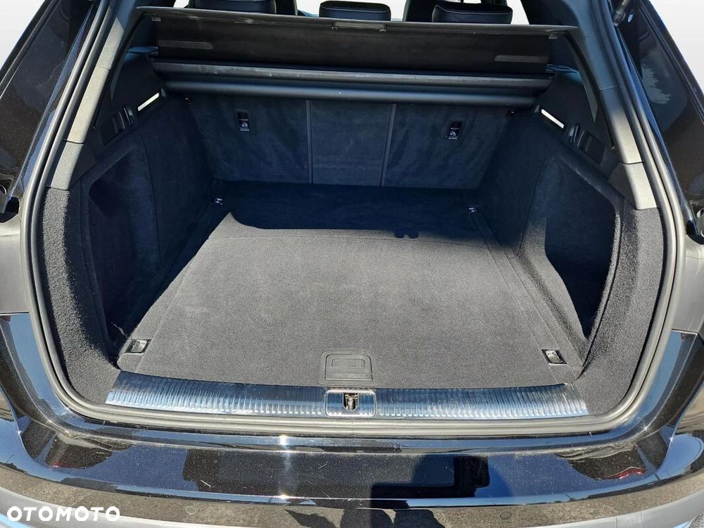 Audi A4 Allroad - 11