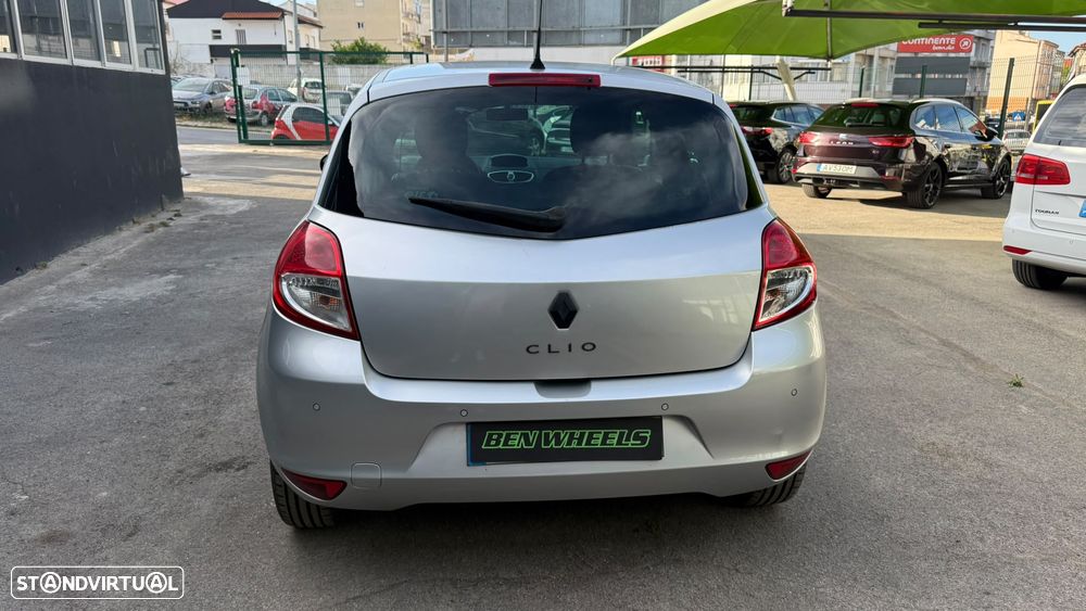Renault Clio 1.2 16V Dynamique - 7
