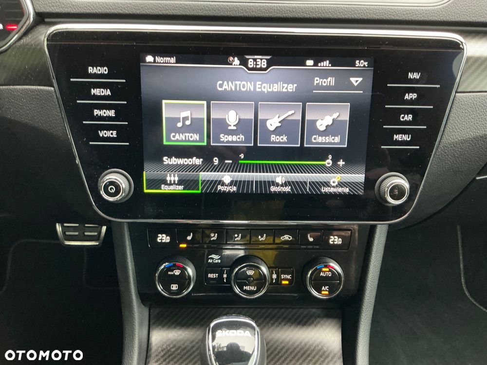 Skoda Superb 2.0 TSI Sportline DSG - 30