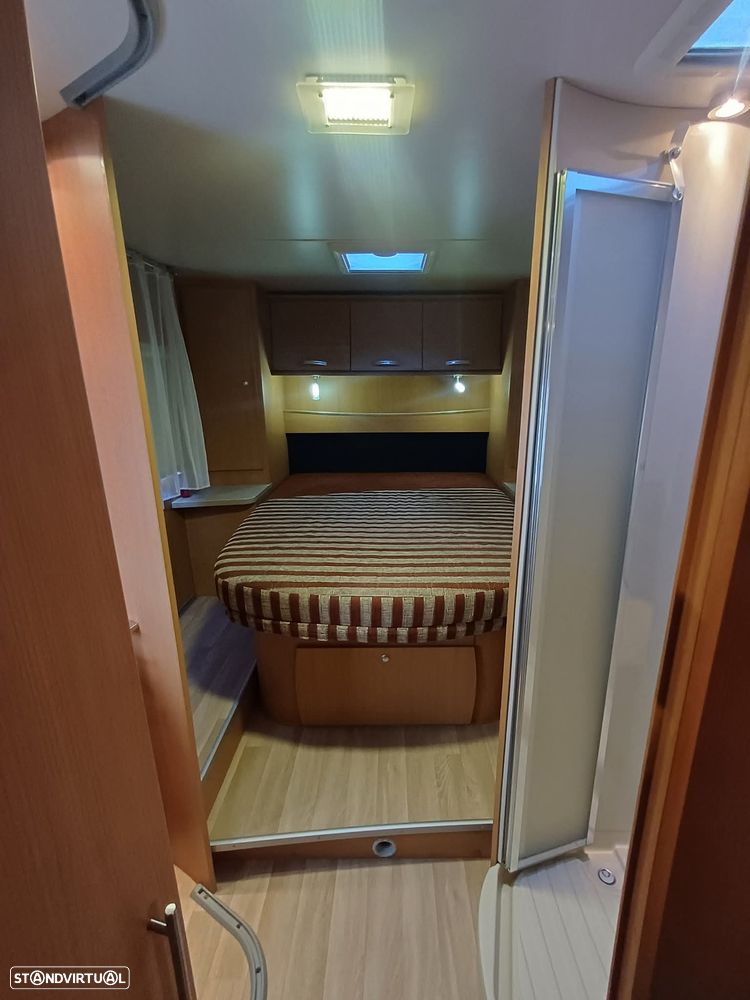 Ford Transit Challenger Genesis 58 - 14