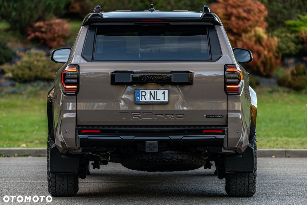 Toyota 4-Runner - 16