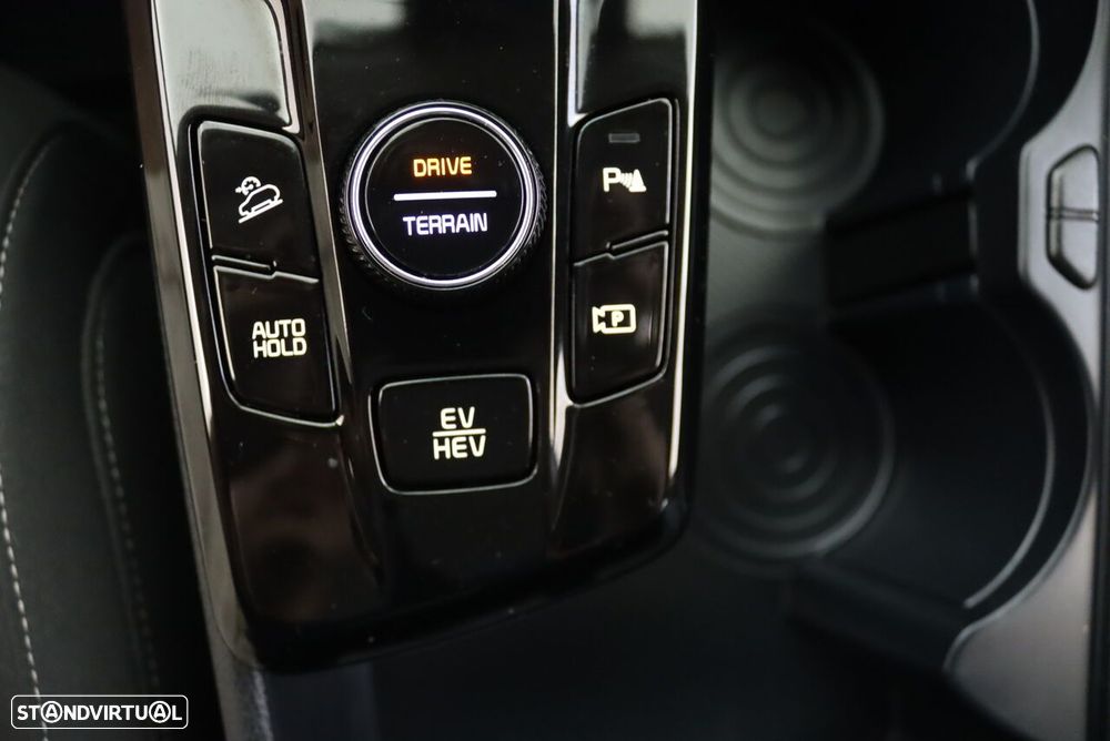 Kia Sportage 1.6 T-GDi PHEV Tech - 17