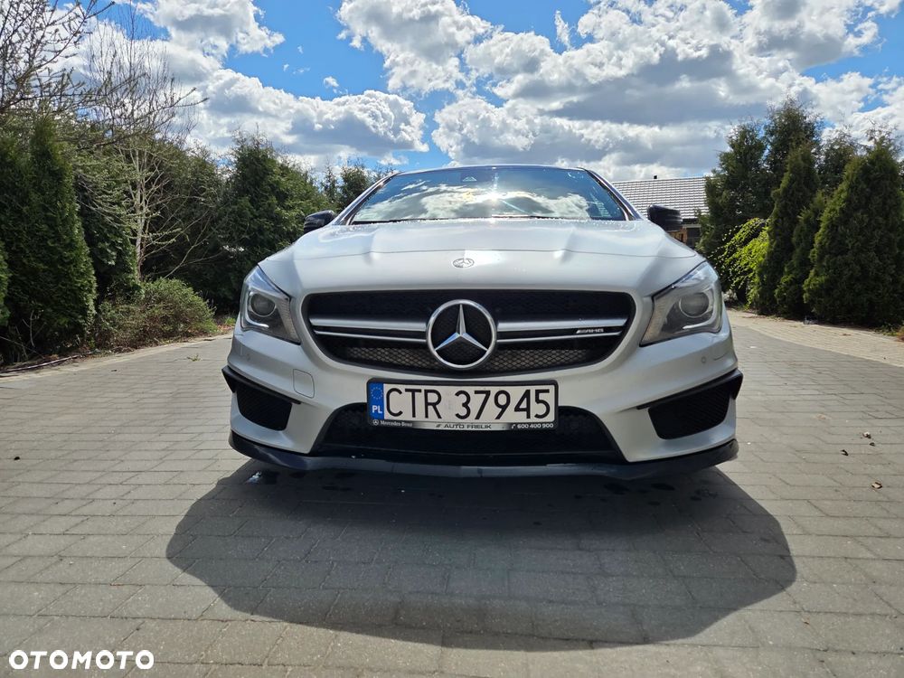 Mercedes-Benz CLA - 5