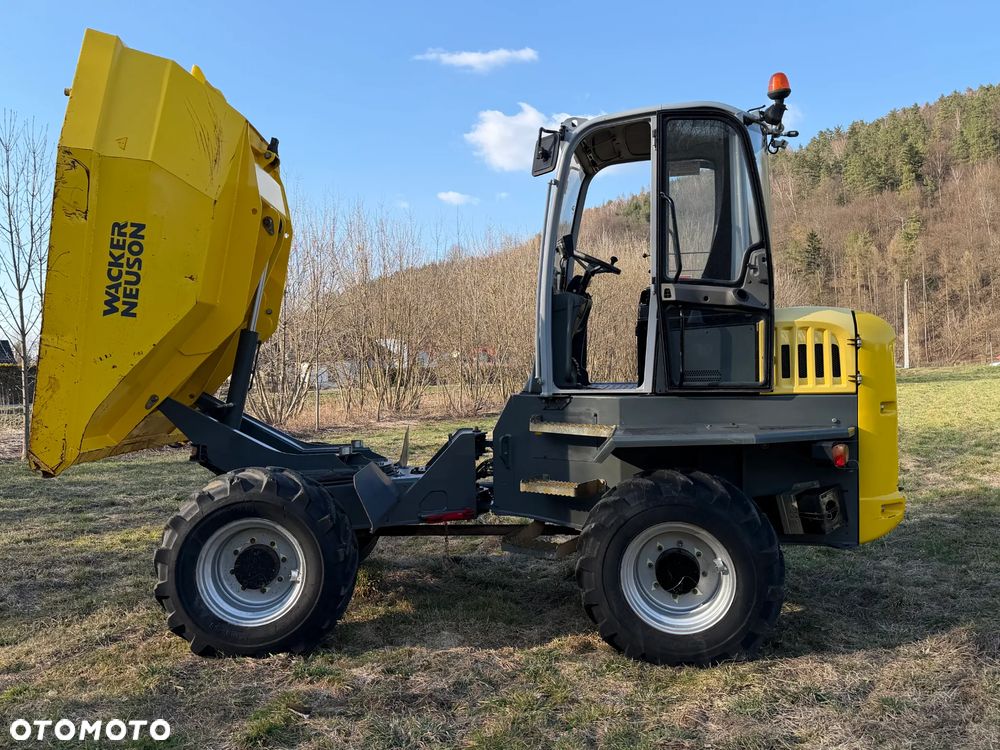 Wacker Neuson DW60 Wozidło 4x4. 6 ton ładowność z Pełną kabiną. Centralne smarowanie! OBROTOWA koleba 2500 mtg 2018 rok.  Jak nowe z salonu PERKINS turbo silnik. Pochodzi z Norweskiego Gospodarstwa Ziemniaczanego! Pełne sterowanie dżojstik REWERS HYDROSTATIC Ogrzewana Kabina Opony zero zużycia. Aktualna DEKRA. Kamery wysokiej jakośći! Zero luzów i wycieków. Szybka wolna jazda. Wielka Okazja - 18