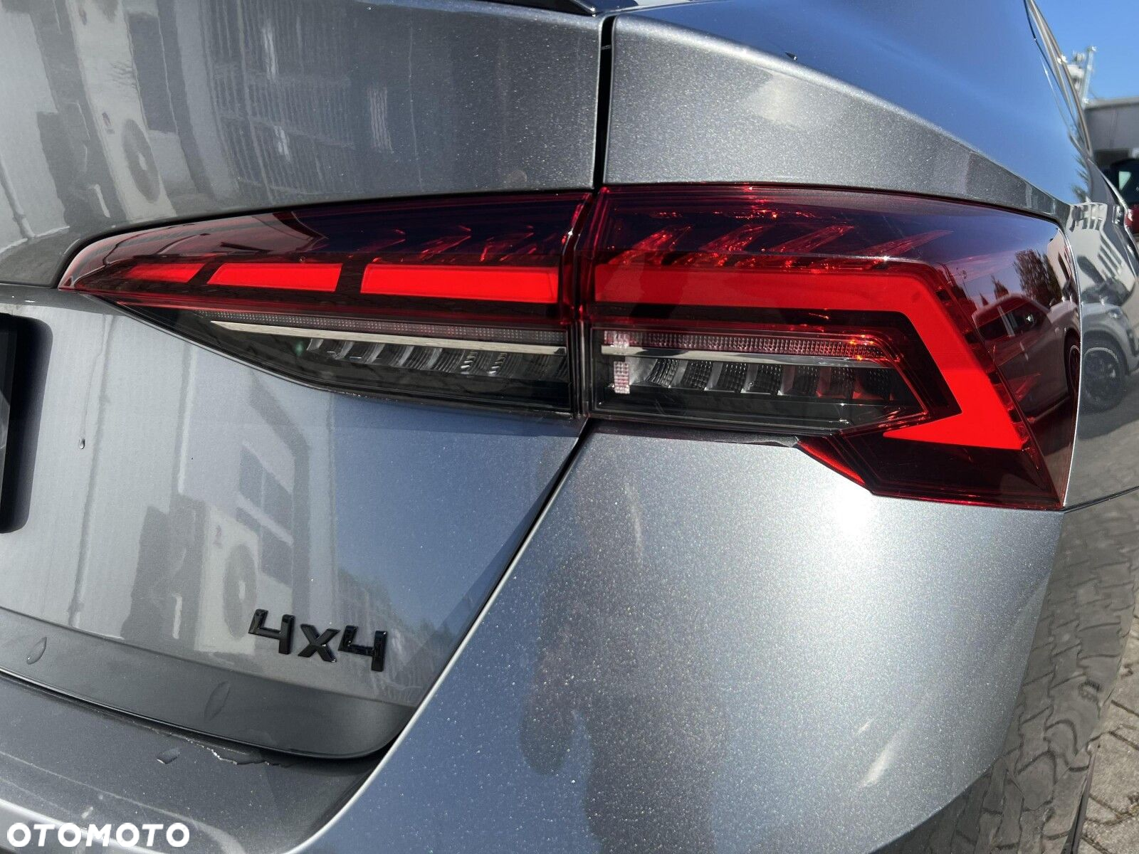 Skoda Octavia 2.0 TSI Sportline 4x4 DSG - 10