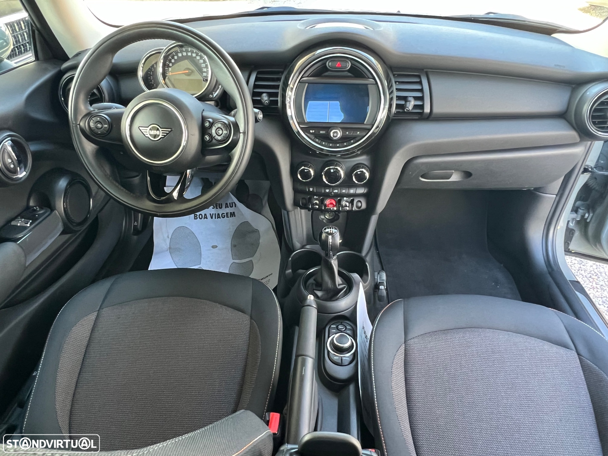 MINI 3 Portas One - 10