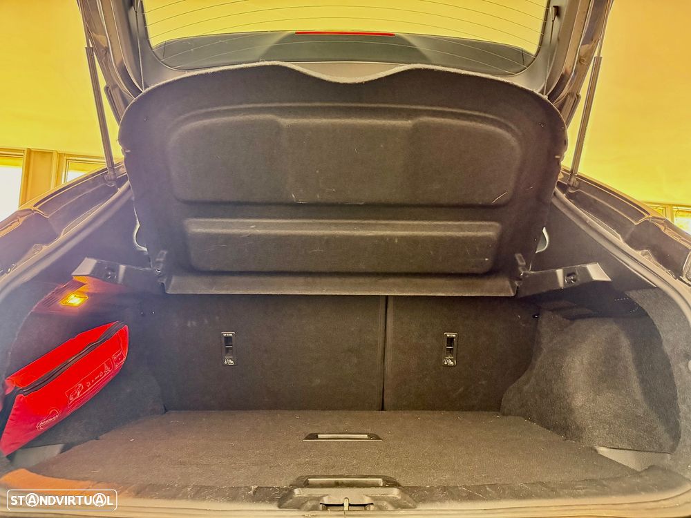 Nissan Qashqai 1.5 dCi N-Connecta 18 - 8